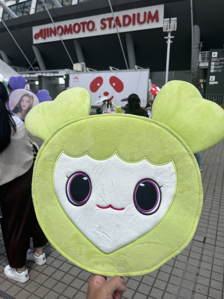 TresMariasJP's tweet photo. 💚My Jeongyeonnie 

#READYTOBE_IN_TOKYO_D2 
#ONCEも準備できてるよ
#TWICE_5TH_WORLD_TOUR
#READYTOBE_WORLDTOUR 
#TWICE #트와이스 #ONCE #원스
#READYTOBE_IN_TOKYO_D2
#そばにいたいTWICE https://t.co/QZ44iu0vYC