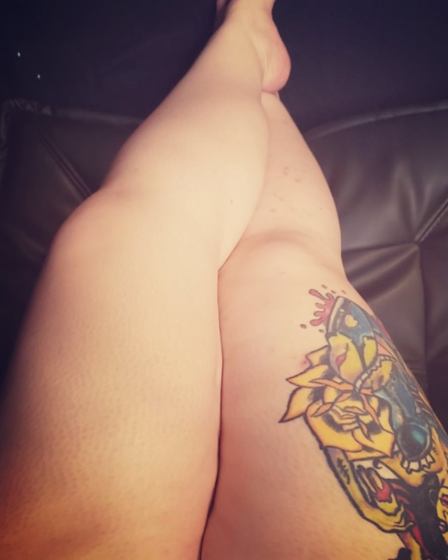 kayladawnj_96's tweet photo. Wouldn't these thighs be better wrapped around your head?
https://t.co/hQwzEYoMm3
#thickthighssavelives #thickthighs #thick #thickthursday #tattoo #tattoodesign #bbwthickness #bbwthickums #biggirls #biggirlsrock #biggirlsarebeautiful #biggirlsdoitbetter #bbw #ssbbw #onlyfans https://t.co/WLcszCnCyz