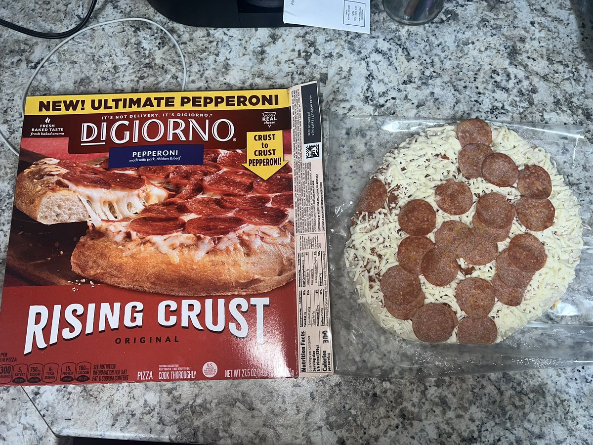 Never buying <a href="/DiGiorno/">DiGiorno</a> again 🤦🏻‍♂️ crust to crust pepperoni my ass