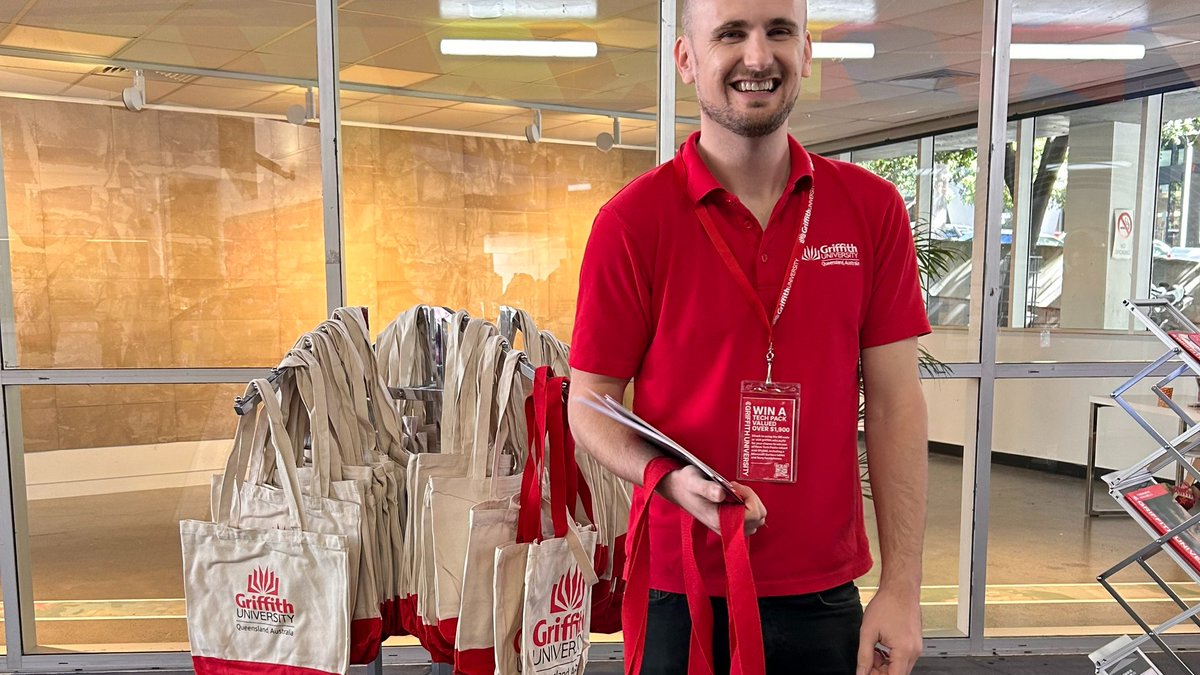 Griffith_Uni's tweet photo. We also want to give a special shout-out to our incredible staff and students who worked hard and dedicated their time to ensure that everyone had a positive experience. We're so proud to have such an amazing group representing Griffith. 👏 #CAOD https://t.co/qrLiyD2agZ
