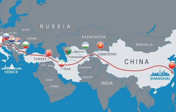 Someones asked me what is the significance of China - Central Asia Summit? I usually show this map.👇
With the withdrawal of US from Afghanistan, a southern trade line has become possible, connecting China through Central Asia to Iran and then Europe.
New Rise of Land Power.🤔