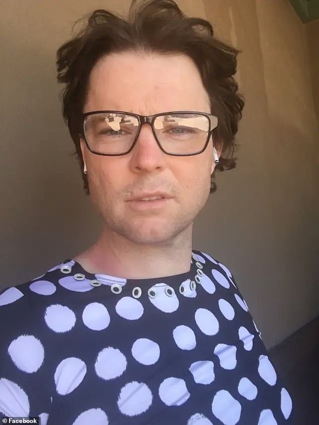 Daily Mail tweet media