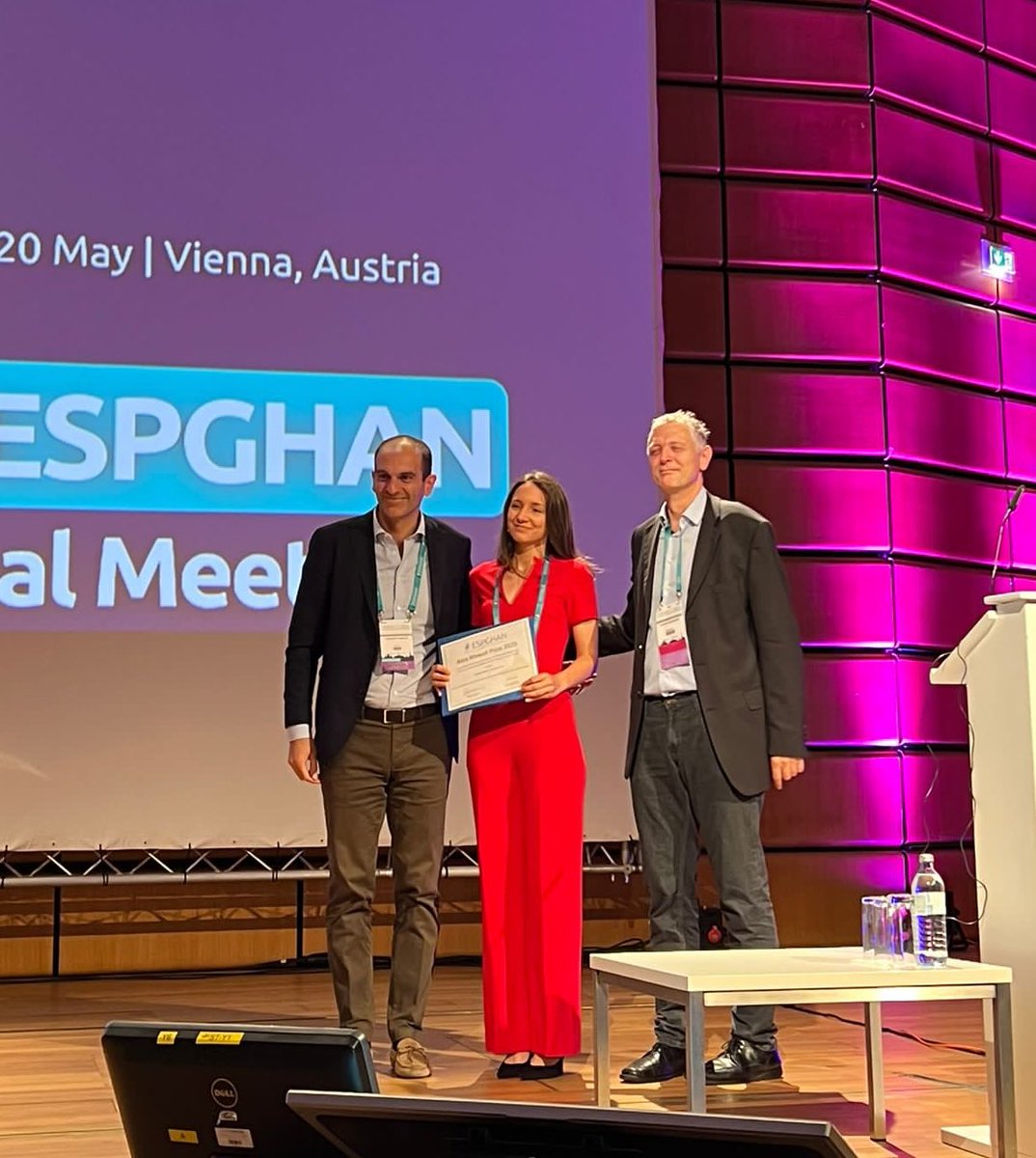 UMCG Laboratory of Pediatrics (@lab_pediatrics) on Twitter photo Our MD/PhD student Antonia Felzen received the Alex Mowat price at <a href="/ESPGHAN/">د. عبدالكريم يماني Dr.Abdulkarim Yamani</a> congres in Vienna for the best Hepatology abstract about the BSEP E297G KI mice. Congratulations @antoniafelzen Our MD/PhD student Antonia Felzen received the Alex Mowat price at <a href="/ESPGHAN/">د. عبدالكريم يماني Dr.Abdulkarim Yamani</a> congres in Vienna for the best Hepatology abstract about the BSEP E297G KI mice. Congratulations @antoniafelzen