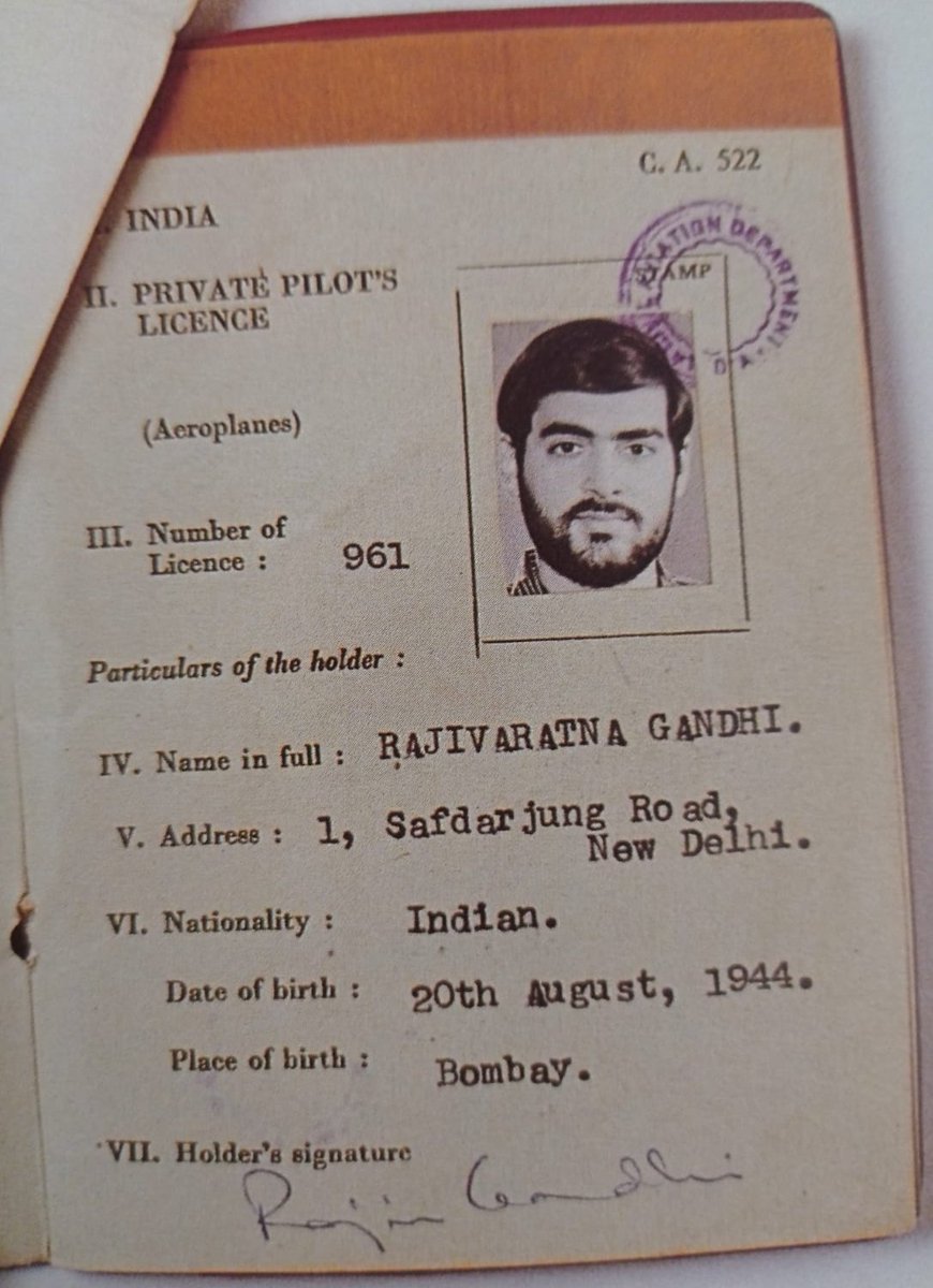 Pilot Licence of Rajiv Gandhi ji.

#RajivGandhiJi 
#RAJIVGANDHIDEATHANNIVERSARY