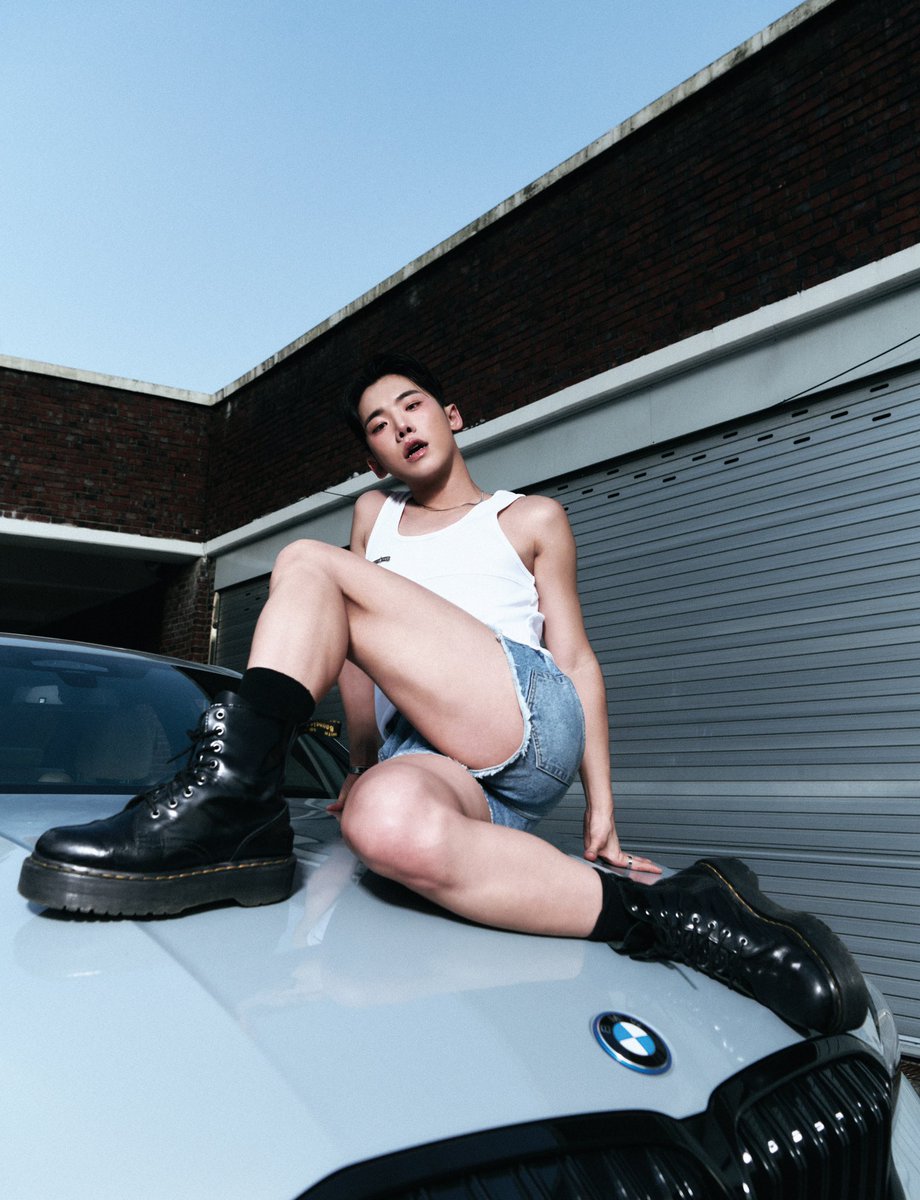 DazedKorea's tweet photo. ARE WE KOO-L YET?
์ค๋ BMW ๋ด330e์ ํฌ๋ฆฌ์์ดํฐ ํฌ๋ฆฌ์ค ์ฟ , ์ด๋ฐ ์๋๋ก ๋ณํ๋ ์ธ์, ๊ทธ๋ฆฌ๊ณ ์ฐ๋ฆฌ๋ค. Are we cool yet?
#BMW #BMWnew330e #ChrisKoo #ํฌ๋ฆฌ์ค์ฟ
๋ ๋ง์ ํ๋ณด์ ๊ธฐ์ฌ๋ <๋ฐ์ด์ฆ๋> 6์ํธ์์ ๋ง๋๋ณผ ์ ์์ต๋๋ค. https://t.co/hVDhvHFPX8