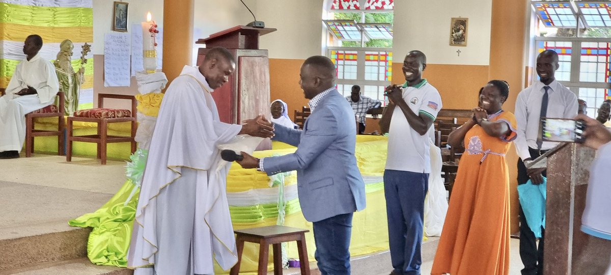 Attending Mass at St Patrick's Catholic Parish Madera where I also confirmed the approval of UGX 1.5 billion for the construction of Otatai Health Centre 3 in the National Budget for FY 2023/24. @NRMOnline @voice_of_teso