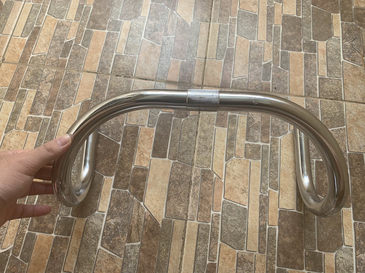 IvanSutejo's tweet photo. Wts trackbar nitto b123 lebar 370mm.400k ajah #fnfjb https://t.co/Zb5t0e68c4