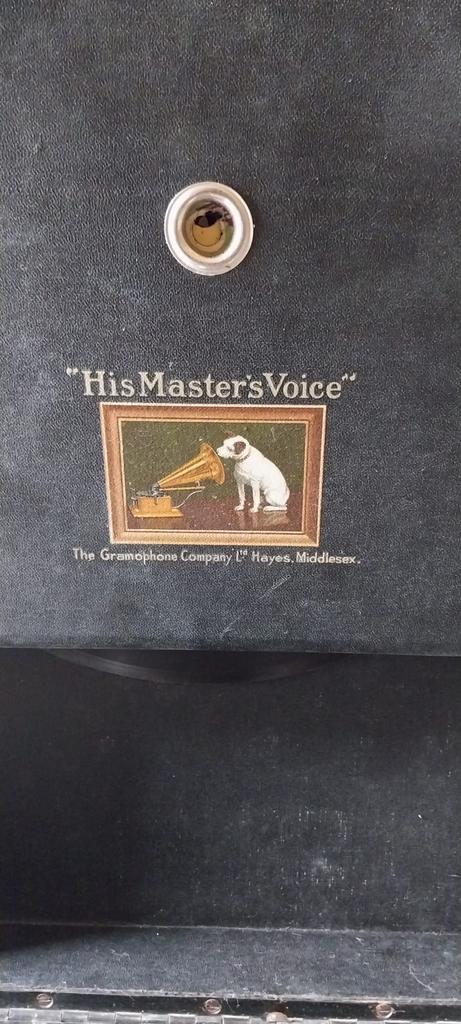 Nanda Wisnu tweet media