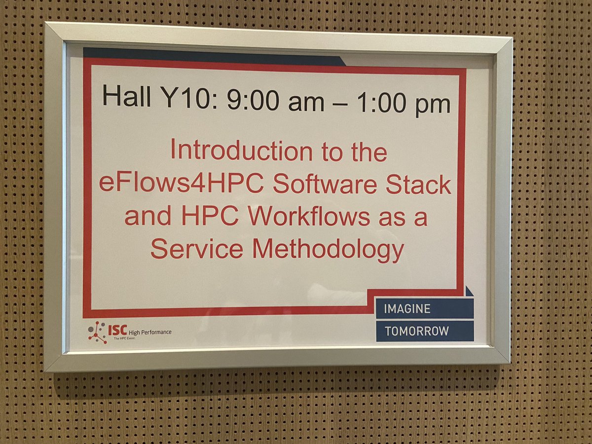 Ready to start our @eFlows4HPC tutorial at @ISChpc Room Y10