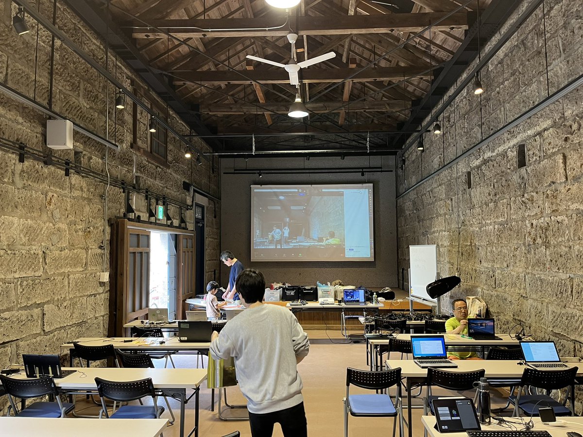 coderdojonoda's tweet image. CoderDojo野田、CoderDojo古河さんと合同開催中です！