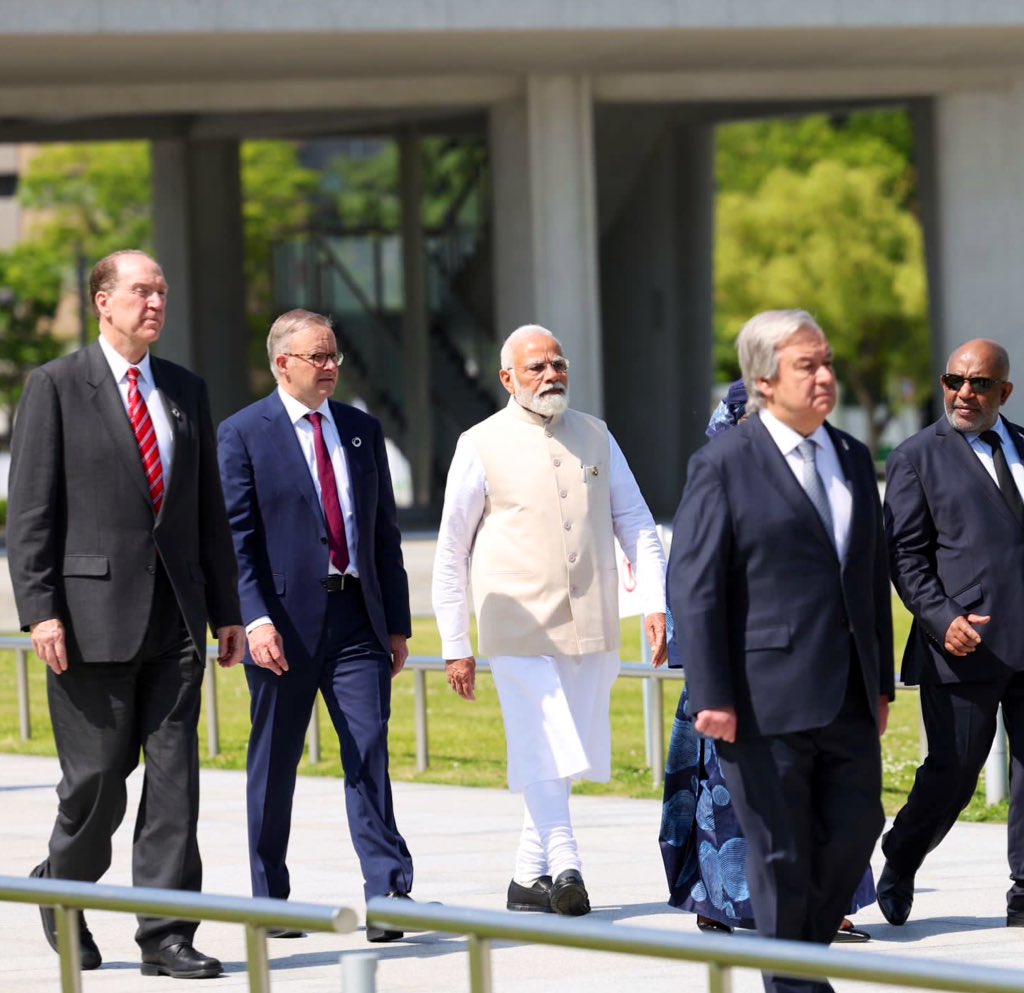 PM @narendramodi wears jacket made of recycled material at G7 Summit

#ModiHaiToMumkinHai
#PMModi #G7Summit #recycledmaterial