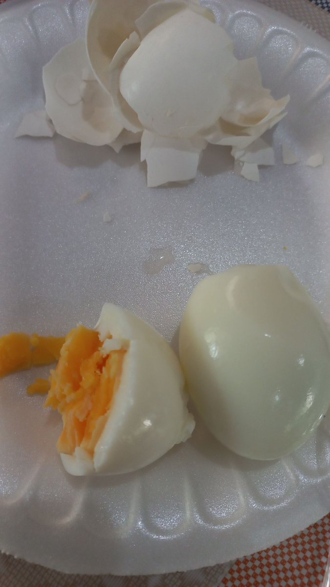 jaemlbs's tweet photo. morningggg started the day with 2 eggs and water <3 https://t.co/G2tb28JmTr