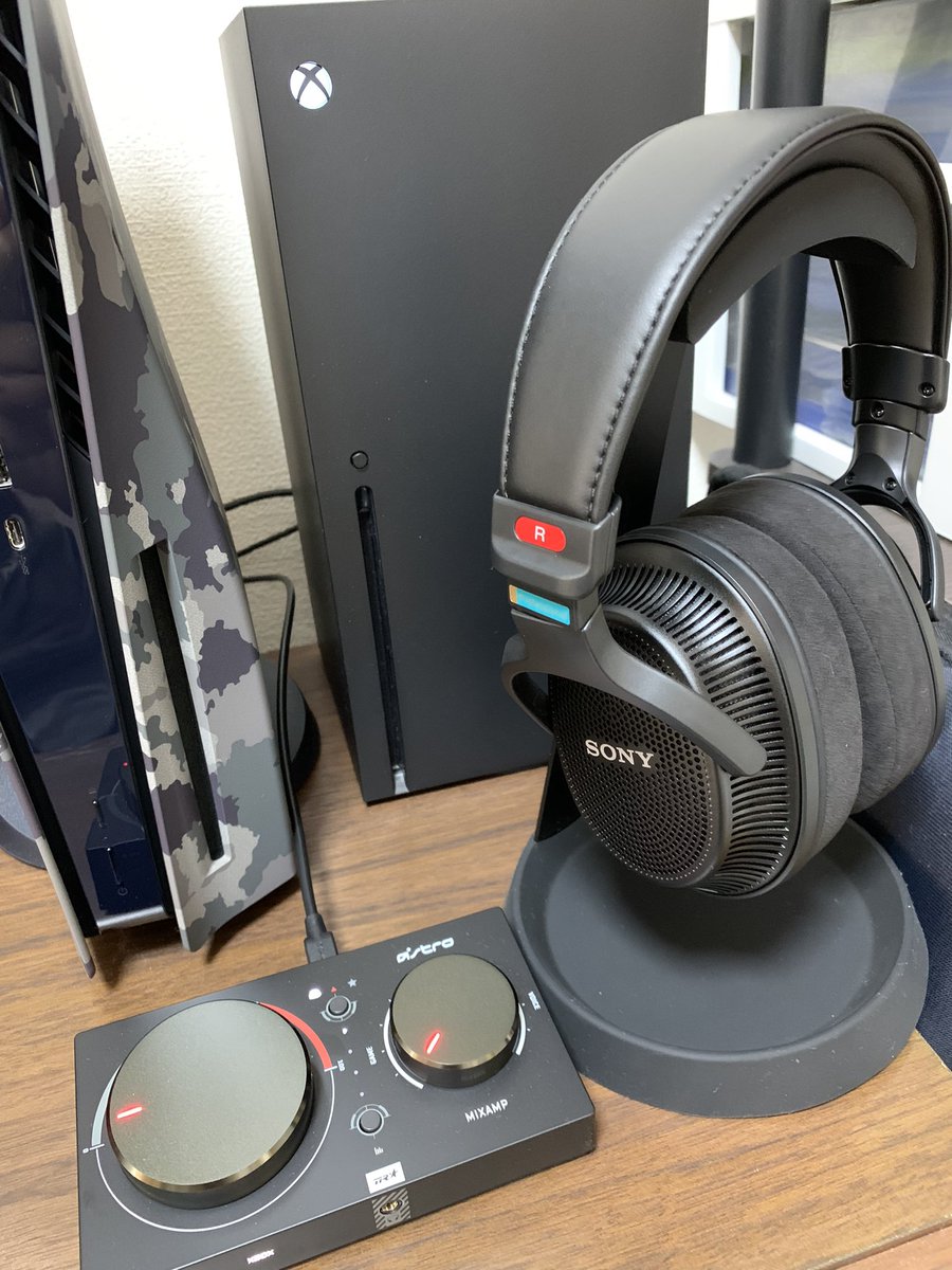 baf_tsuya's tweet photo. MDR-MV1は立体音響に特化したヘッドホンなのでDolby Atmos対応のXBOXでは音空間の広がりが他のヘッドホンとは比較にならない程に素晴らしい！
#MDR-MV1 #xbox #mixamp https://t.co/5ojY9UY7gE