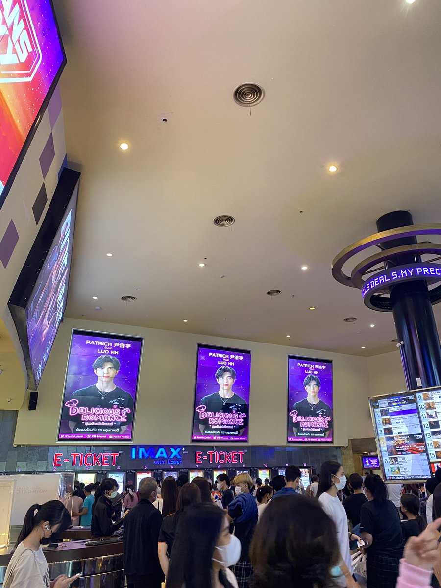 intnt3's tweet photo. Check in Mega Cineplex 💕
มาหาคุณหลัว KK แล้วววงับ

#watchwithgang #Patrick 
#สูตรรักฉบับโรแมนซ์ #DeliciousRomance
#แพทริค #PatrickFinkler #Patrick尹浩宇 https://t.co/T0d2Nf97gs