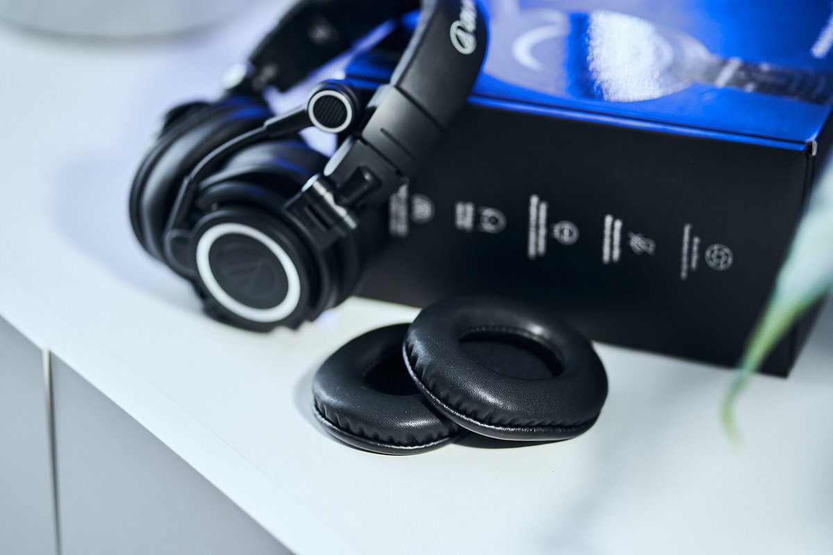 notebookcheckit's tweet photo. Test Audio-Technica StreamSet ATH-M50xSTS: La cuffia Creator con pretese professionali
https://t.co/aYuAHaJ7ny
#gamingcommunity #gaming_news #gaminglife #GamersUnite #gamingdevices #gamingaudio
@USAudioTechnica @AudioTechnicaEU https://t.co/T4aCTPxzfU
