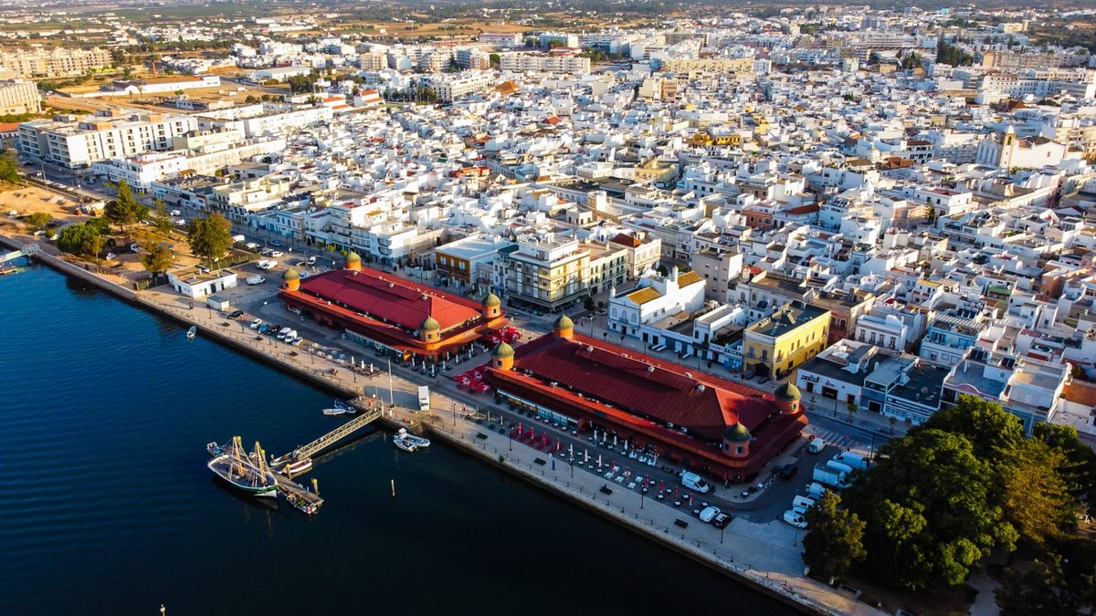 madeiradirect's tweet photo. Algarve tourist taxes grow

Trend continues in 3rd municipality

Olhão, in the Algarve

In a trend that is expected to expand in Madeira soon, the Portugal News reports that Olhão, in the Algarve, is expected to start applying a tourist tax of two euros per night during t... https://t.co/HitkzHgC0E