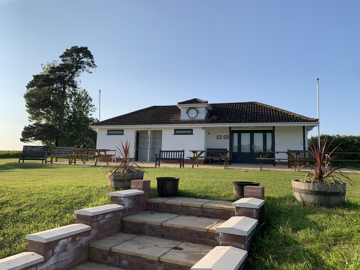 WombatsCC's tweet photo. It’s the turn of the Men’s XI who welcome @TSA_CC Sunday XI today, as the Women’s squad have no game. The ground is set, the weather looks ☀️ and a warm welcome awaits #wombats https://t.co/8OjHOWQoga