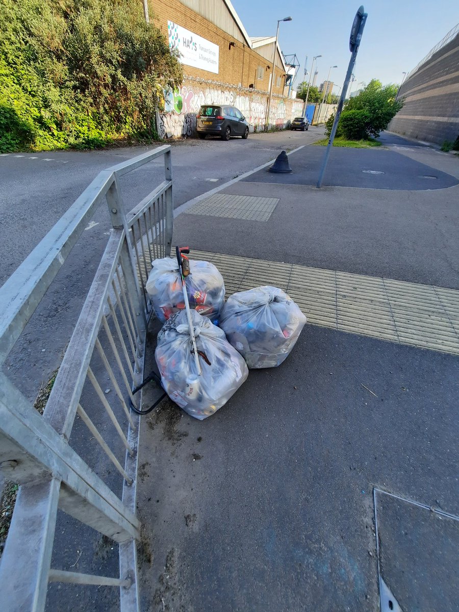 BermondseyLytteratySE1LitterpickupGroup tweet media