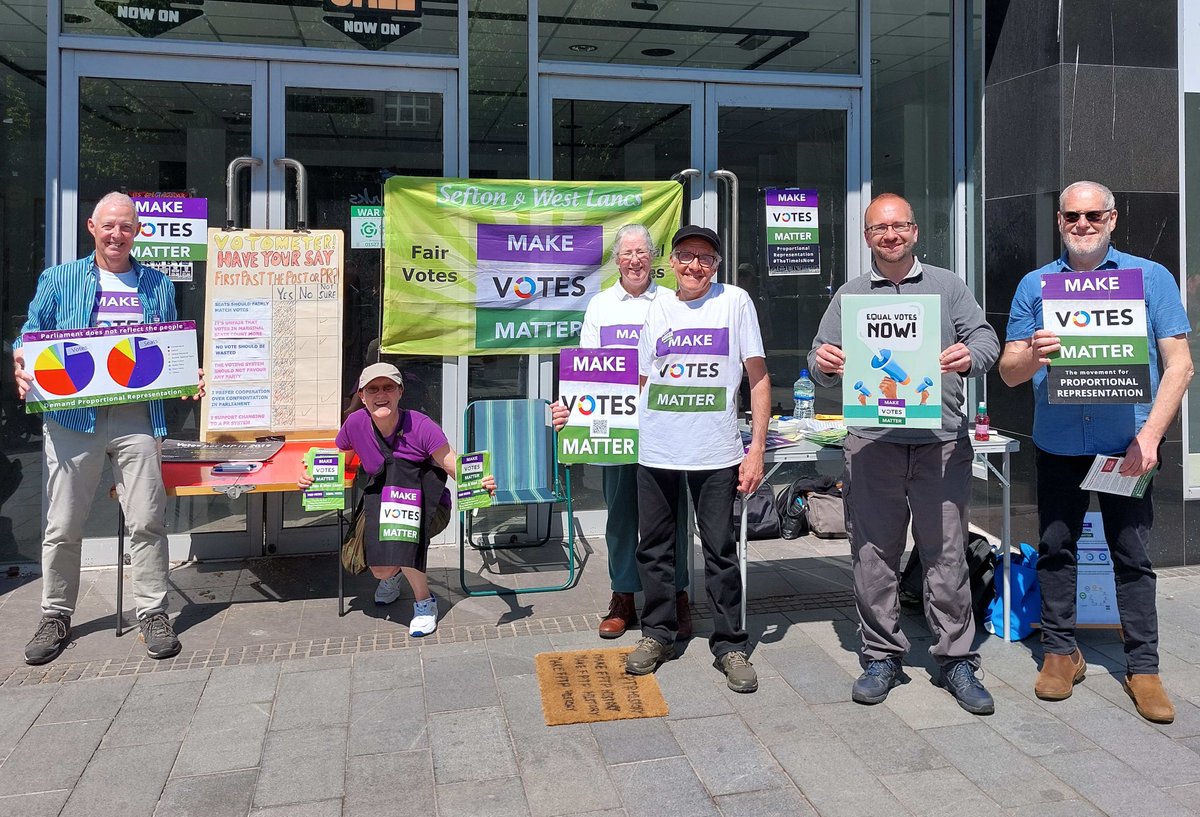 Great support for #ProportionalRepresentation in Southport yesterday!
Thanks to everyone who stopped for a chat, to express an opinion on our #FairVotes #Votometer and to sign our MP postcards - and of course helped!
@MakeVotesMatter #MakeSeatsMatchVotes @getprdone
