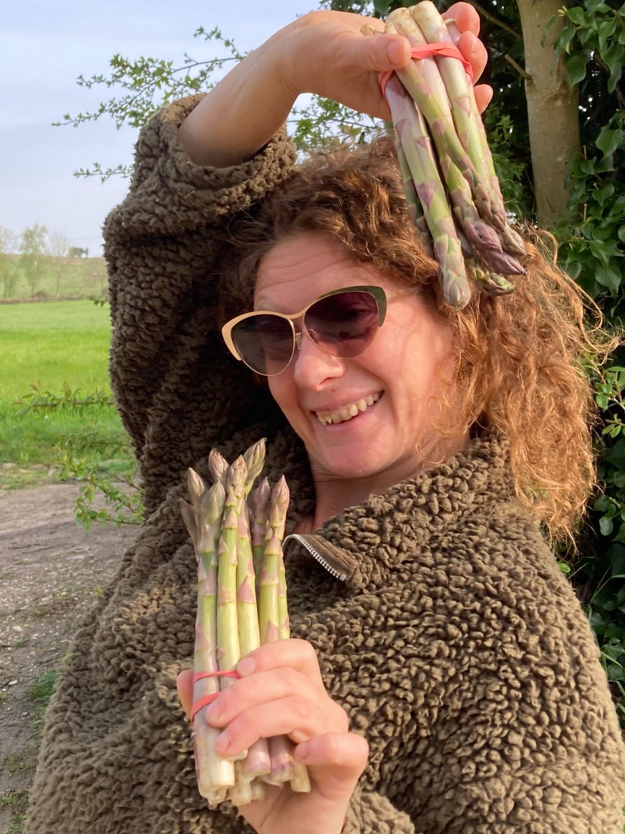 ENJOY SEASONAL DELICIOUS! 🤸‍♀️ - mailchi.mp/ec987bc3d89a/n…