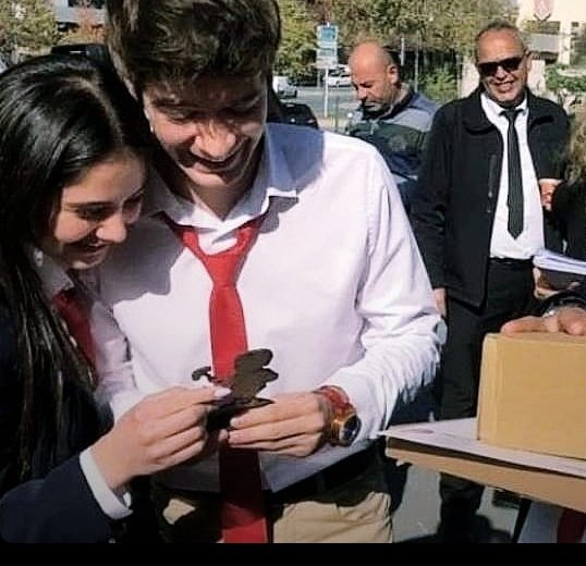 XdicMmmdova7's tweet photo. The Ship ----the Shipper
Bir bu dayı,bi de ben bunu hak etmedik :((bu dayıyı bulan olursa bana ulaşsın)
#helinkandemir #burakcan #helbur #duybeni https://t.co/mhqJS1krtA