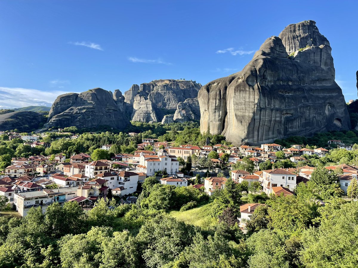 NothingFamiliar's tweet image. Magical Meteora… This place truly feels like it’s out of a dream! 😍🇬🇷
#greece #nature #traveling #explore