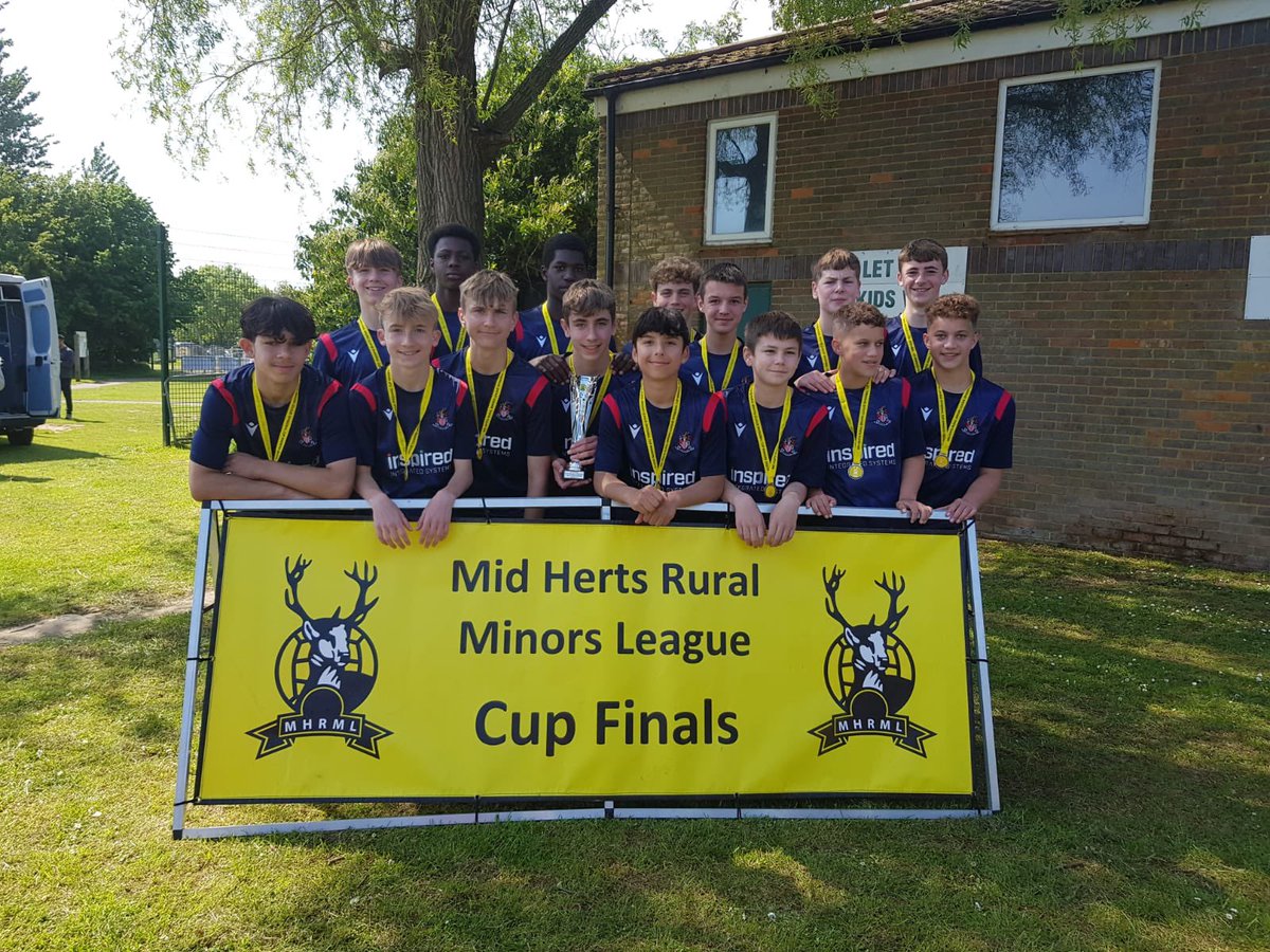 Congrtulations to our U14 Titans who won the MHRML Cup final yesterday and also means they got their treble!!! Amazing achievement! Well done to you all!!! <a href="/midhertsrml/">MHL</a> #WeAreStevenageBoroJuniors #cupfever