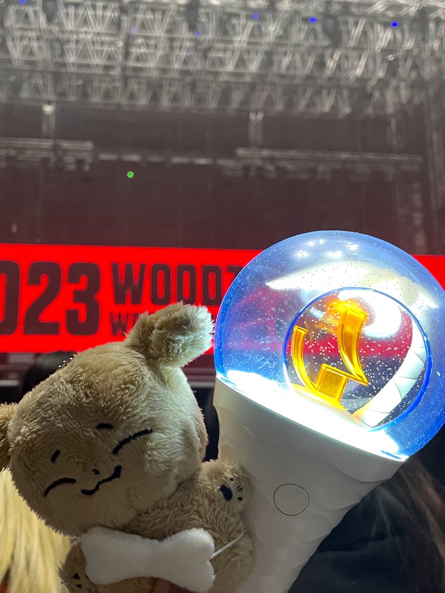 bit_dnwm's tweet photo. 너무가까워서실제로정신이나감 https://t.co/iCL5lDoJxR