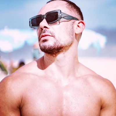 tlharmando's tweet image. #NovaFotoDePerfil