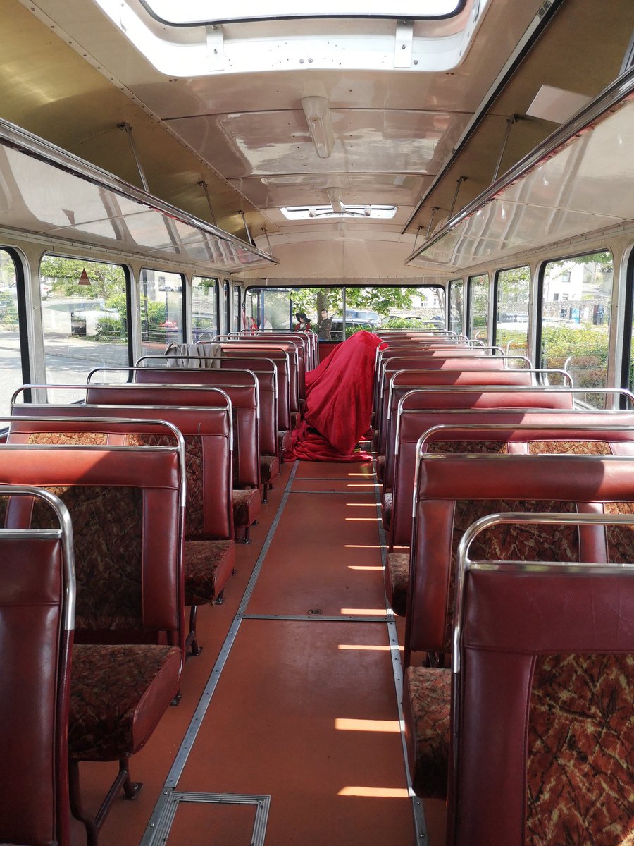 JanetMPackham's tweet photo. My dad drove buses just like this and I drove for Ribble brought back some lovely memories #Ribblebuses https://t.co/BW0od9sdjN