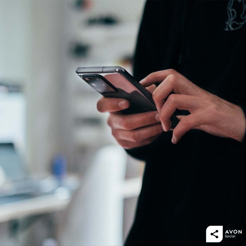 lookfabfeelfab's tweet photo. Finding it hard to do a Digital Detox without unplugging completely? 😞

Why not have a read of this fantastic article, its full of helpful tips to help you start spend some more time away from your screens 📱

https://t.co/laMlIpFIpZ
#Unplugged #ScreenTime https://t.co/7zEWDV9Fd4