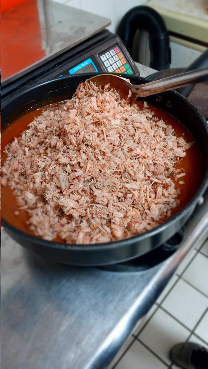 Snapper Mike's Pulled BBQ Tuna 😋❤️‍🔥
It Sunday Funday, make sure to stop by to get you day right with some of this deliciousness 🤤

#SnapperMikes #seafoodlover #daviefl #freshfromflorida #snappermikesfreshcatch #seafoodofbrowardcounty #yellowfintuna