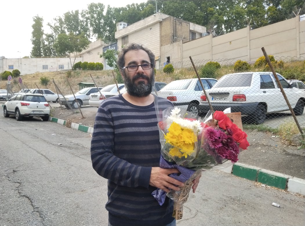 همسرم محمد حبیبی سخنگوی کانون صنفی معلمان ایران (تهران,) پس از گذشت چهل و هفت روز از بند ۲۰۹ انفرادی ازاد شد 
#معلمان_زندانی