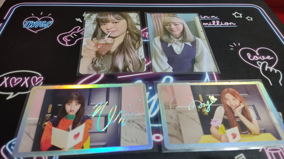 _FloBros's tweet photo. （〜^∇^ )〜 🎁 #FloGiveAway
• 2 winners of Photocard
• 2 winners of Random Unsealed Album (Random Group)
• 4 winners of 50 pesos Gcash

- Like, Follow and RT this post
- Show proof at the comment
- Tag 1 friend
 
Will draw at May 30. Winners will shoulder the sf. Good luck! https://t.co/EkmdcpJgyk