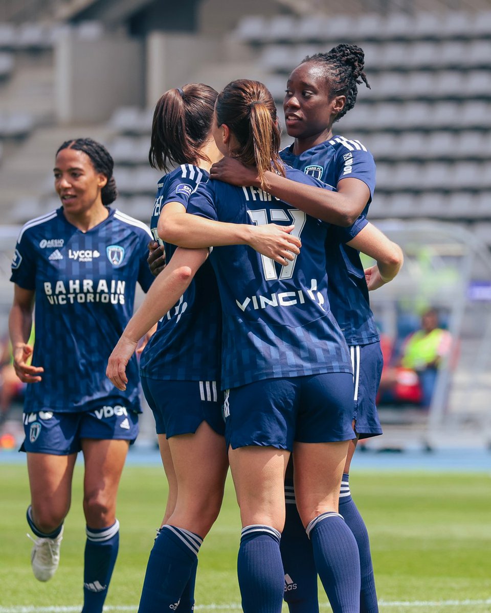 PFC_feminines's tweet photo. 𝐔𝐧 𝐠𝐫𝐚𝐧𝐝 𝐩𝐚𝐬 𝐯𝐞𝐫𝐬 𝐥'𝐄𝐮𝐫𝐨𝐩𝐞 🥰

🔵⚪ #CertifiéParis #PFCASJ https://t.co/xHQAz1OM55