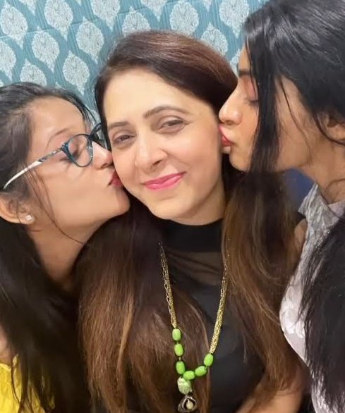 adoring_gulki's tweet photo. This picture (heart Wala emoji)
BYCOTT SONYSAB
#MsS2withsamecast
@HudaaCreations2 https://t.co/xES4ef63km
