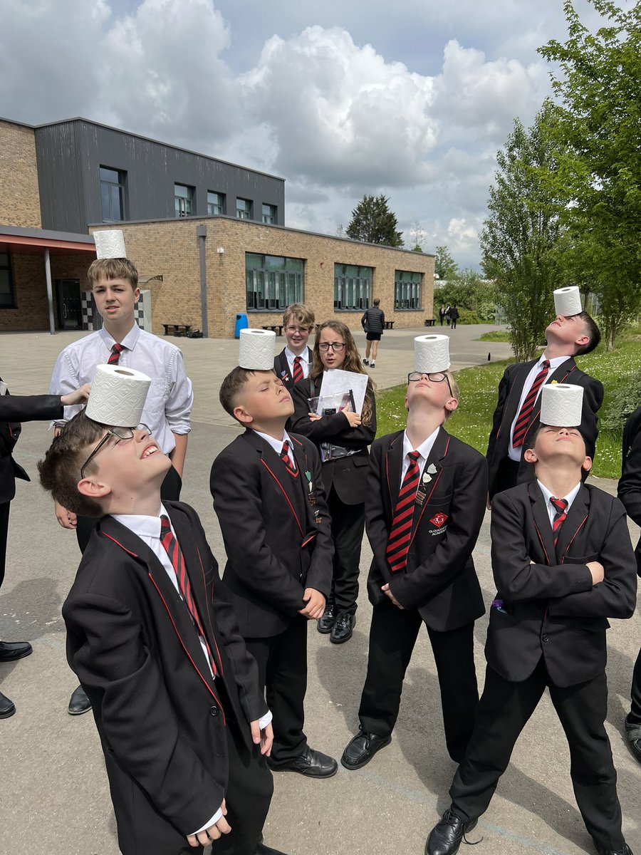 GA_FunFriday's tweet photo. Fun Friday loo roll challenge! 

@GloucsAcademy 
@GreenshawTrust https://t.co/gn94PJYpvT