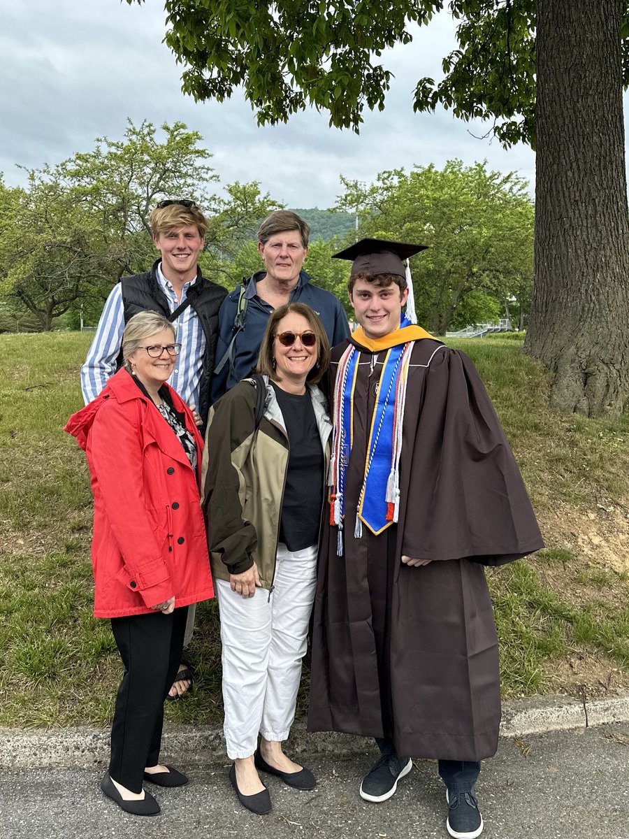 Laura Davidson tweet media