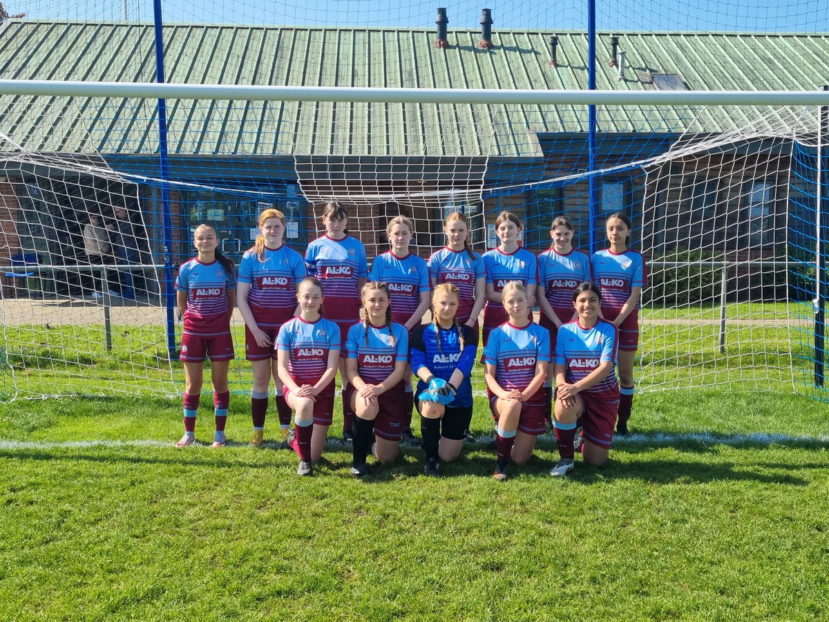 ERGFL's tweet photo. In the under 15s plate AFC Tickton Falcons narrowly won against Hessle Rangers Kingfishers 🏆
Well Done to both teams 👏
#ERGFLFINALS https://t.co/jIyd4fndYF