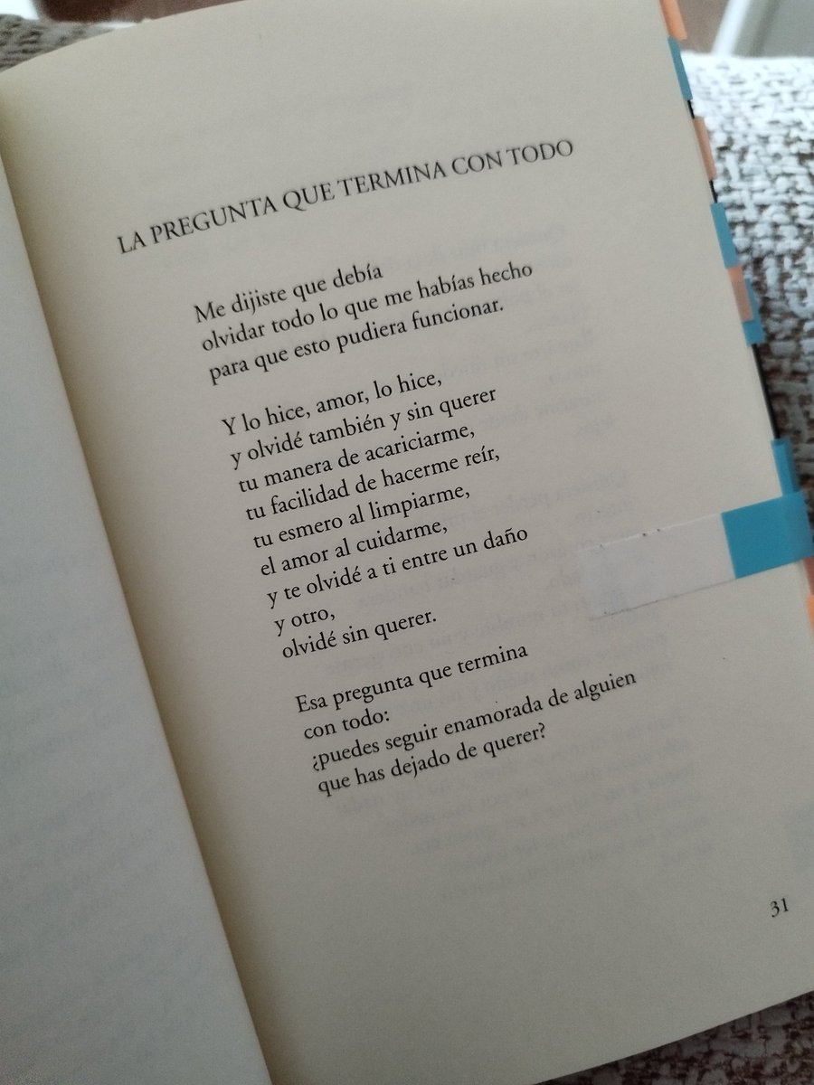 notasdeAnna's tweet photo. "¿Puedes seguir enamorada de alguien que has dejado de querer?" @elvirasastre https://t.co/IGjIej7l4o