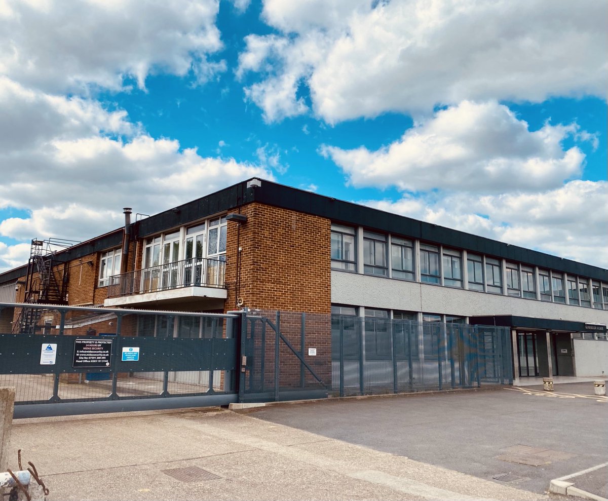 Fun Trivia - Passed this building en route to an event earlier, can anyone name the TV show it featured in and it’s use/name 🤔 #Quiz