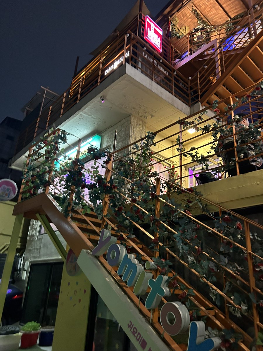 dkgans's tweet photo. 이틀 동안 스탭으로 참여했습니다. 🎸
방문하신 모든 분들 즐거운 기억들로 마무리 됐으면 좋겠어요 감사합니다. 🪽🍥 https://t.co/jkmpPHbTZ1