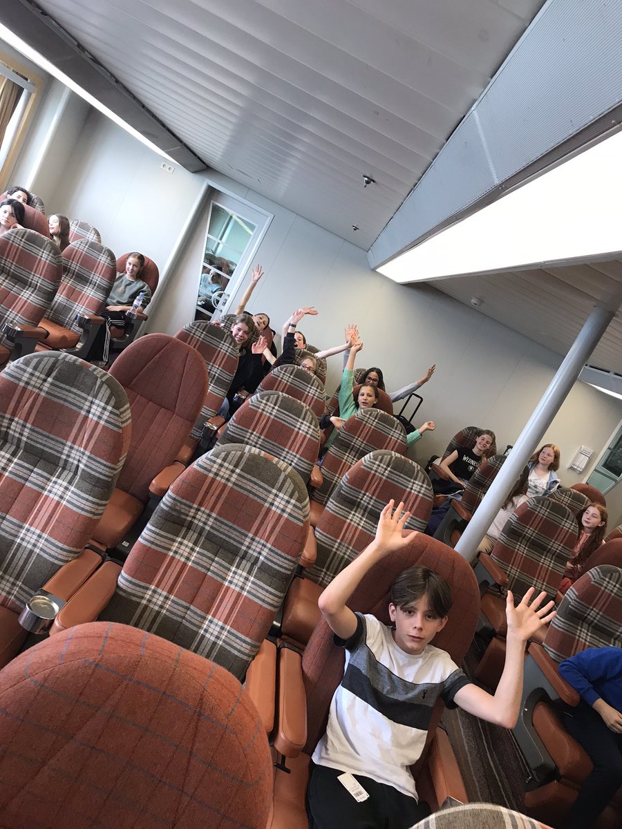 Great Walstead School tweet media