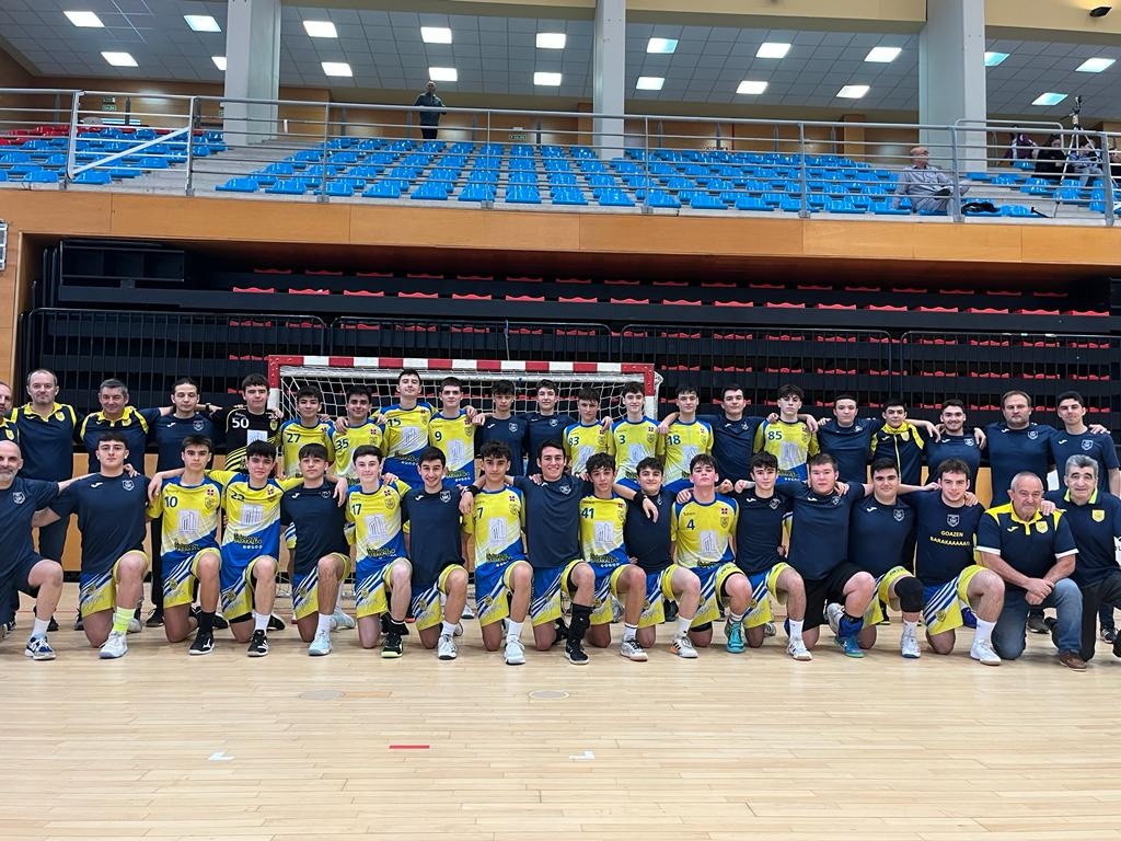 Somos equipo de Liga vasca cadete y juvenil

Enhorabuena chicos 💪💛💙

#harrobia #cantera #euskaleskubaloia #elkarrekinlortukodugu #vamosbaraka #queremosvolver #Barakaldo #JuntosLoConseguiremos #GoazenBaraka