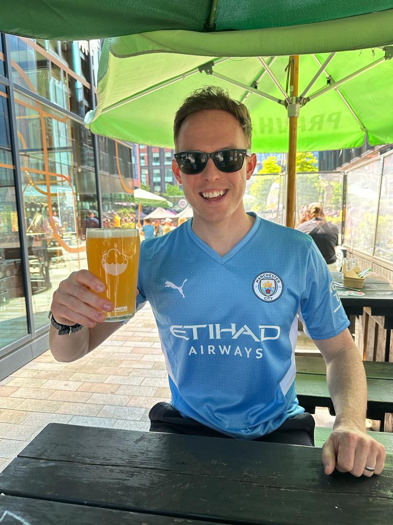 jamesMrobbo's tweet photo. #mcfc #ManCity #ChampionsofEngland https://t.co/6dnybpfOvi