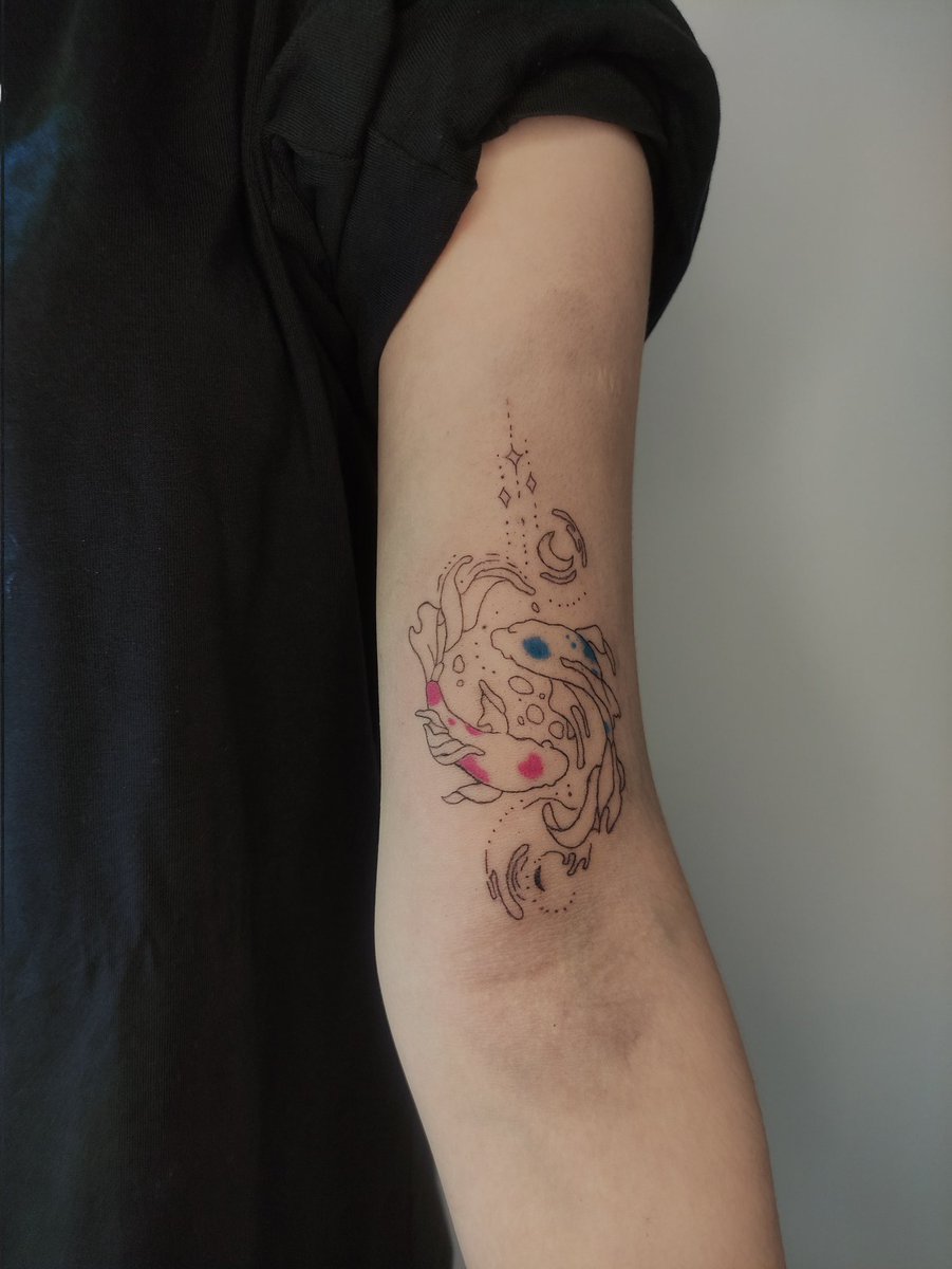 tattoosaur's tweet photo. �� добрым утром всем, а особенно новой модели!! 

Татуировка - немного изменённый эскиз девочки✨🐠💕

✨ По всем вопросам можете обращаться в ДМ 

#тату #tattoo #татумастер #tattooart #tattooartist #ижевск #izhevsk #татуижевск  #татумодель #tattooedmodels https://t.co/e21OUotFPv