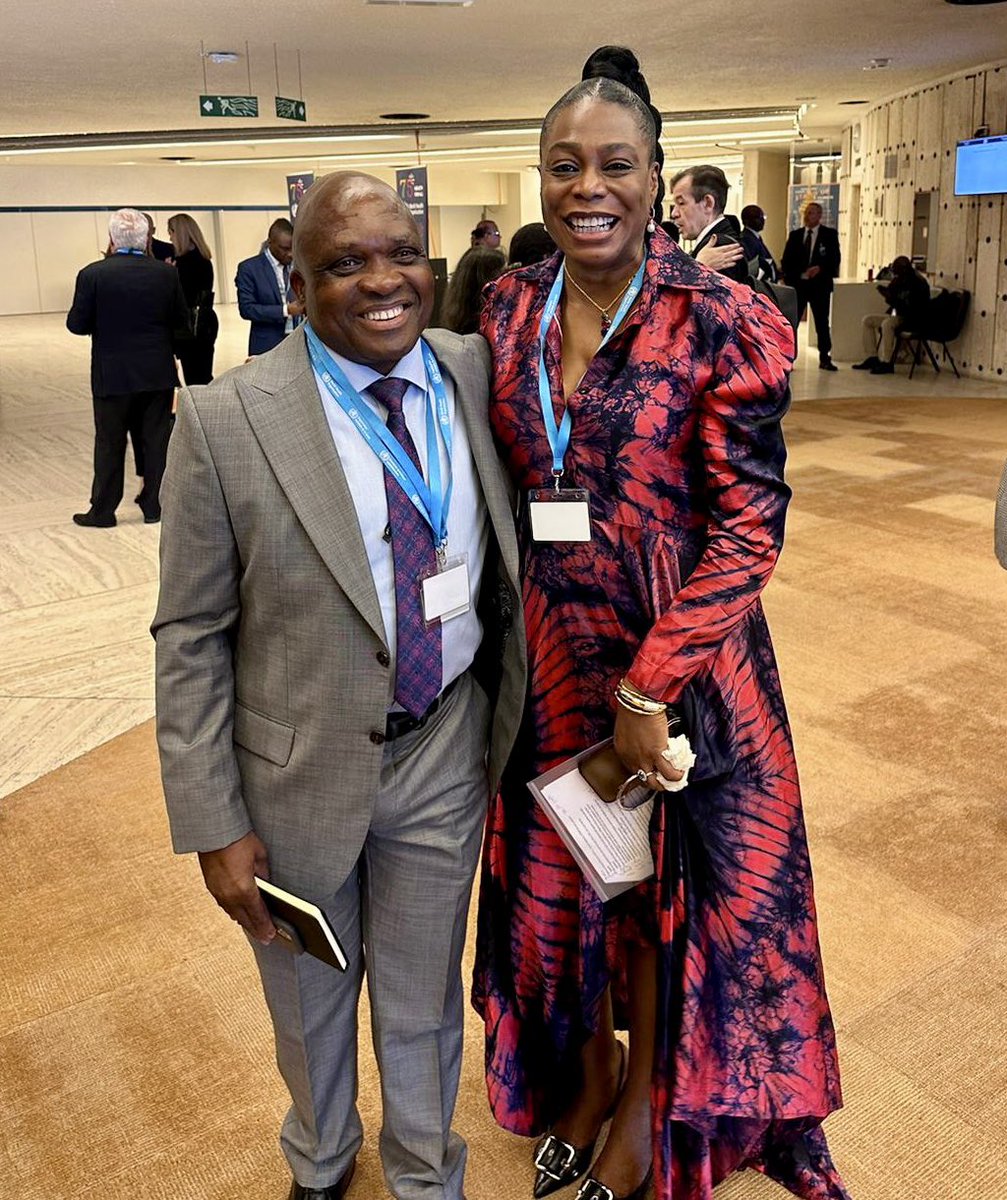 One of the joys of #WHA76 is bumping into friends and family! Found my brother, Dr. Joe Phaala - Minister of Health for South Africa 🇿🇦 Delighted to see him & his amazing team. #WHA75