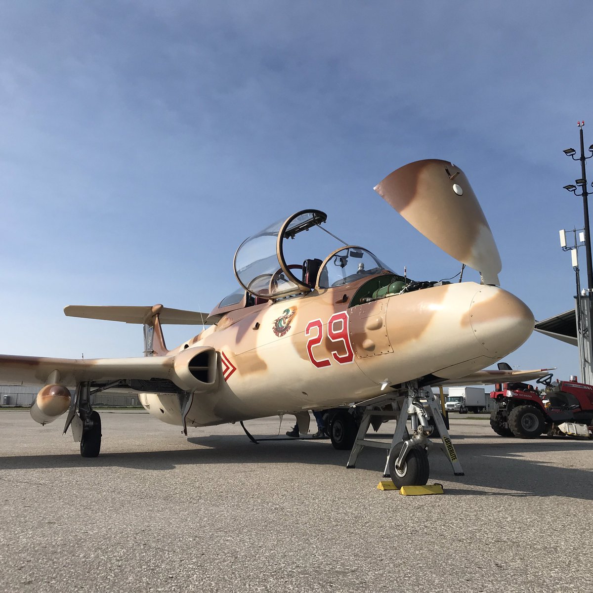 WaterlooWarbird's tweet photo. What better way to enjoy a sunny Saturday than taking it in from above? Our L29 will be headed up shortly to give a passenger the ride of his life! #L29 #L29Delfin #avgeek https://t.co/aF5XLZU6PD