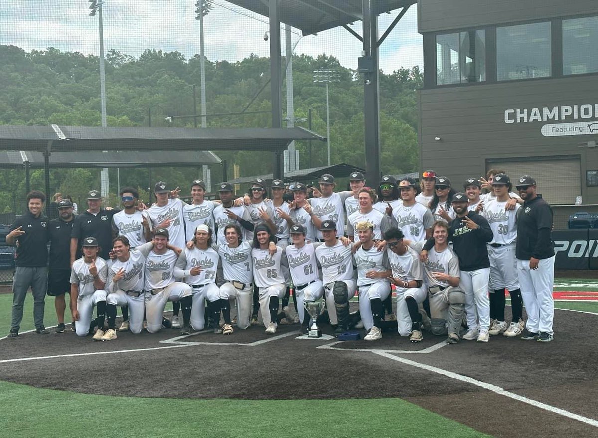 TNXL_Baseball's tweet photo. I try not to go deep into social media post but this is for our TNXL Family. After reflection on our amazing season I’m so proud of the way our boys gritted through to cap off yet another championship. We played 5 top 10 jucos. We beat the number 1 high school in the country IMG. And we finished on top again in the toughest academy baseball conference in the country. If that doesn’t speak to the character of the TNXL Player and the coaching staff I don’t know what does. This is unreal baseball and it takes tough young men to compete in this day in and day out. TNXL has proven to be the best baseball academy in the country and I can’t be more blessed that God has given us this platform to continue to develop young men every day! #Back2Back #TheFlock #Champs @TNXLAcademy @naaconference