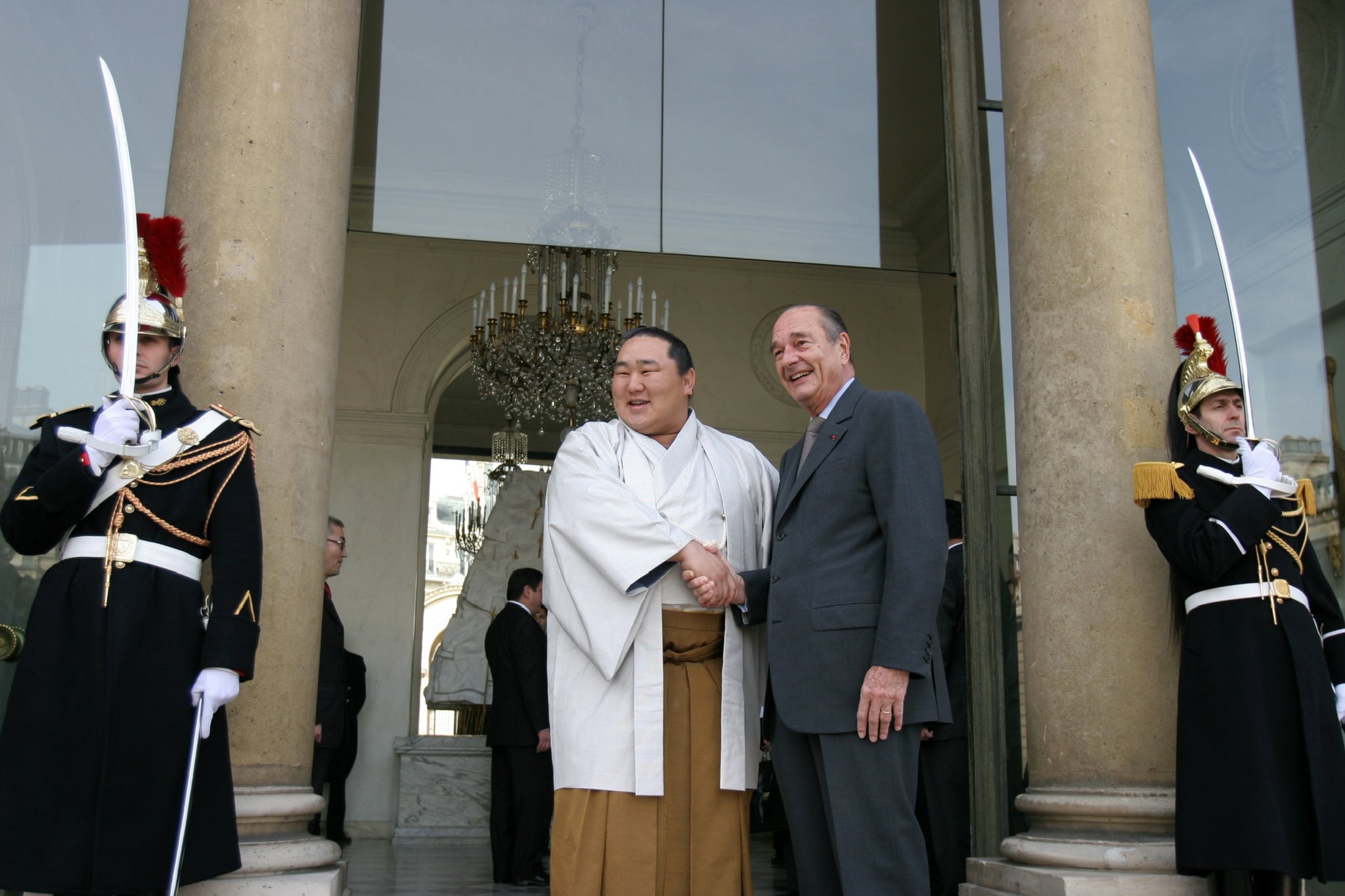 Asashoryu第68代横綱朝青龍🇯🇵🇲🇳 on Twitter to Mongolia 🇲🇳 President ОТ